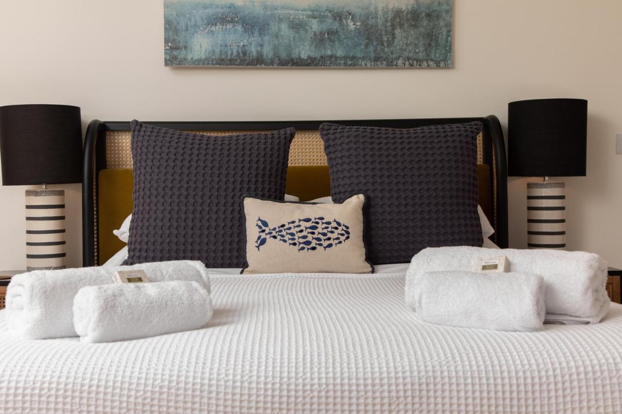 הוילה אריסייג Litua Luxury Self-Catering With Stunning Sea Views מראה חיצוני תמונה