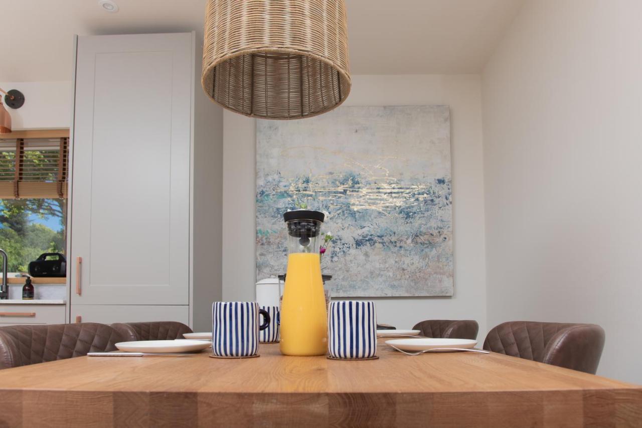 הוילה אריסייג Litua Luxury Self-Catering With Stunning Sea Views מראה חיצוני תמונה