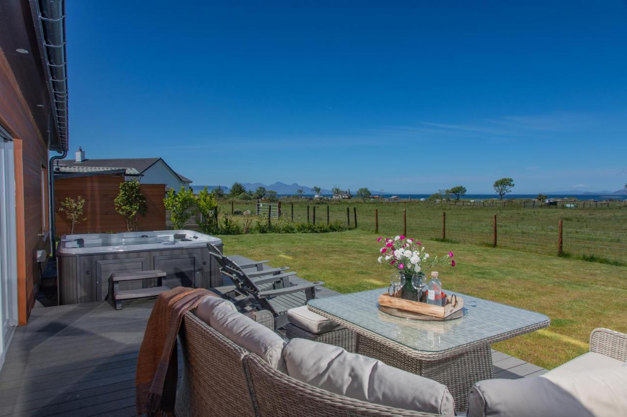 הוילה אריסייג Litua Luxury Self-Catering With Stunning Sea Views מראה חיצוני תמונה